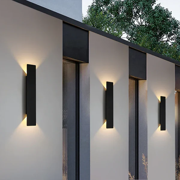 Aqualume – Applique LED étanche en aluminium pour usage extérieur