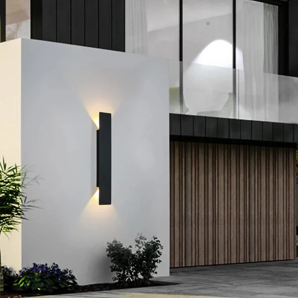 Aqualume – Applique LED étanche en aluminium pour usage extérieur