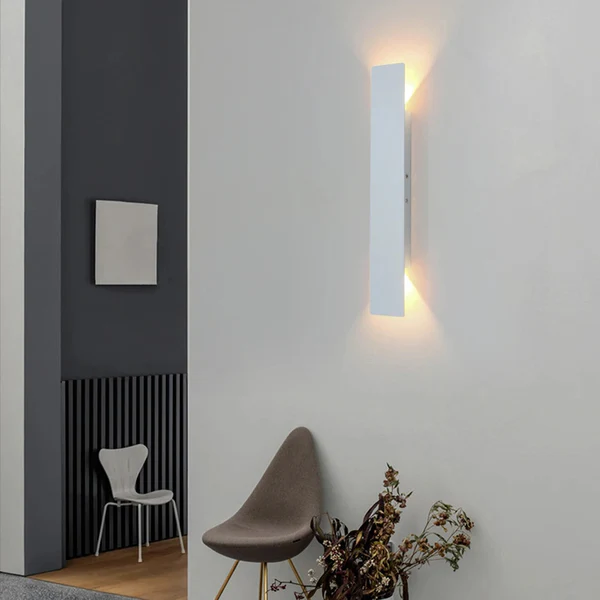 Aqualume – Applique LED étanche en aluminium pour usage extérieur