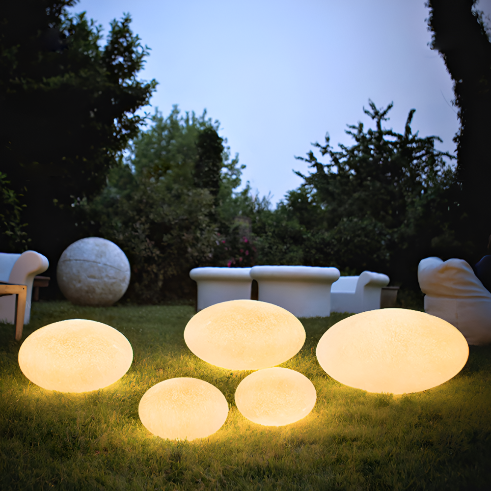 Boules Lumineuses LED Décoratives pour Jardin & Balcon – Lampes Extérieures Résistantes aux Intempéries