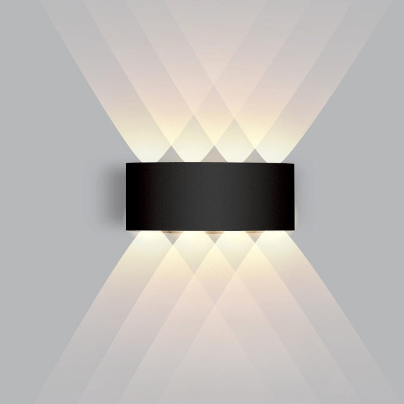 EXTERA - Applique murale LED d'extérieur conçue pour une durabilité à l'épreuve des intempéries et un éclairage extérieur moderne