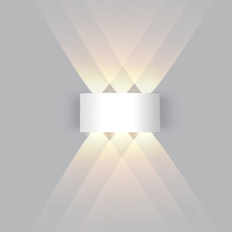 EXTERA - Applique murale LED d'extérieur conçue pour une durabilité à l'épreuve des intempéries et un éclairage extérieur moderne