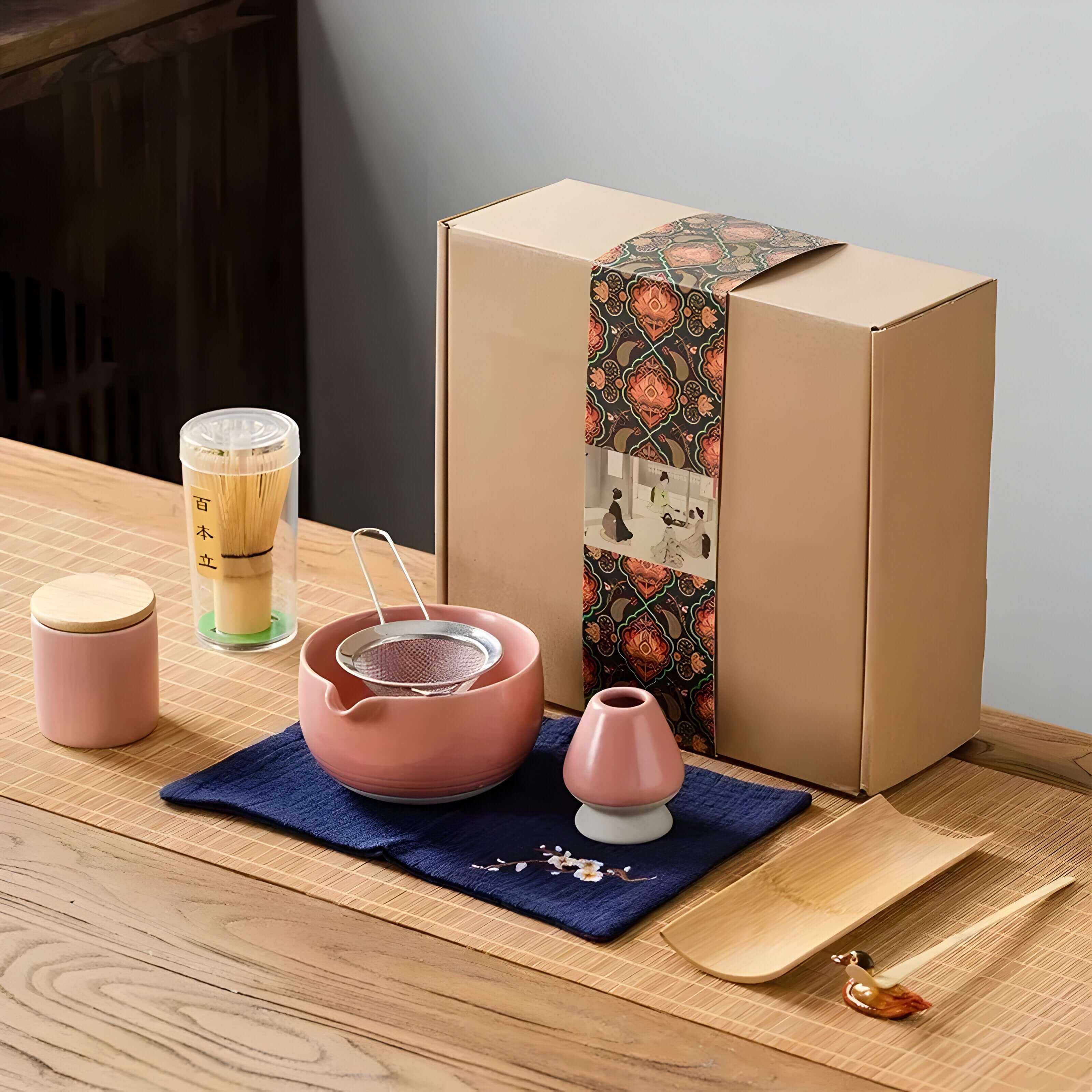 Ensemble de thé Matcha en céramique fait à la main