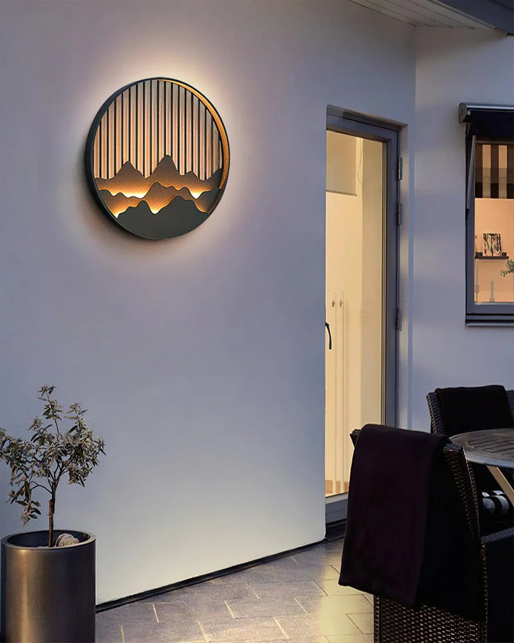 Lampe murale LED extérieure avec motif montagneux