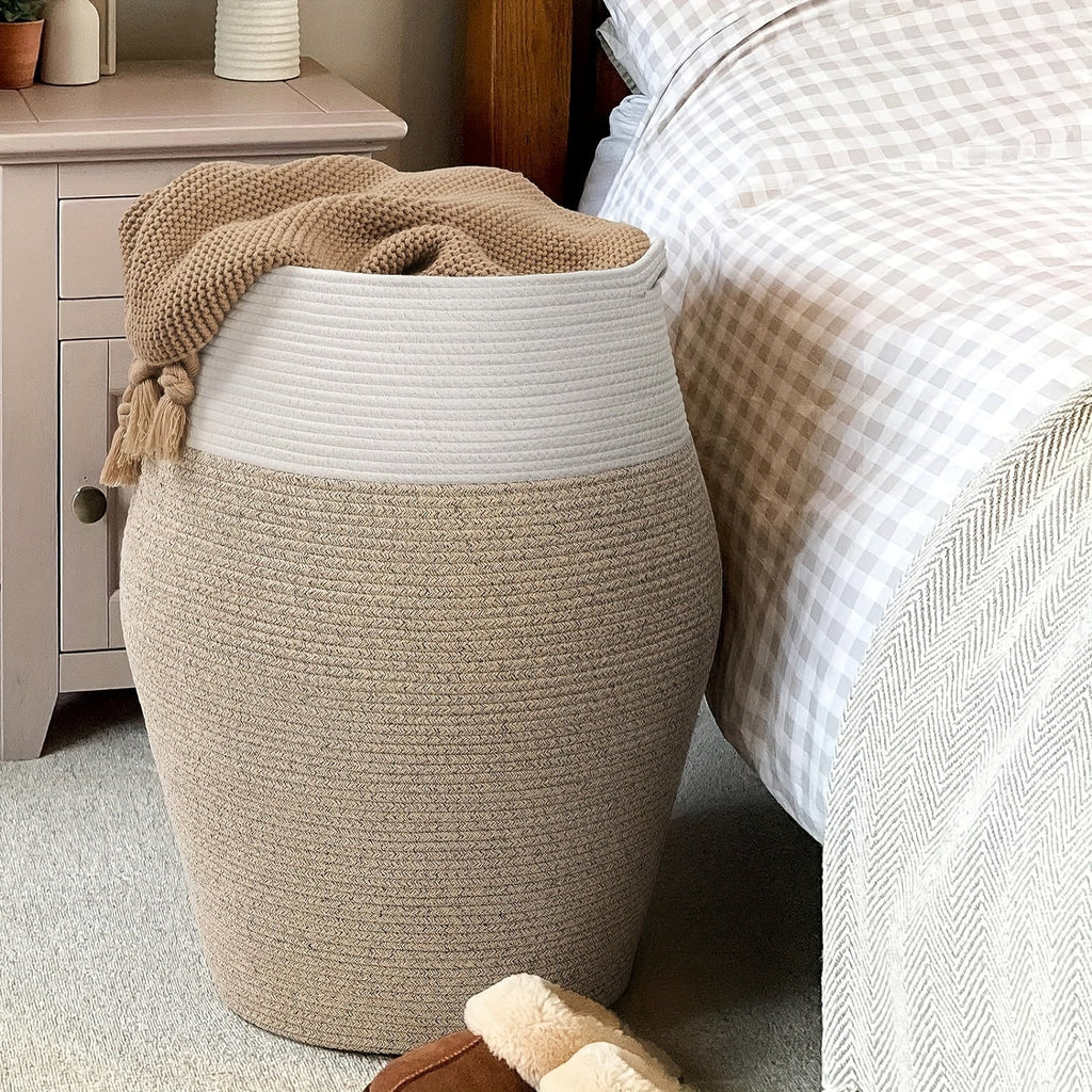 Grand Panier à Linge Tissé en Osier – Pratique et Élégant pour Toute Salle de Lavage