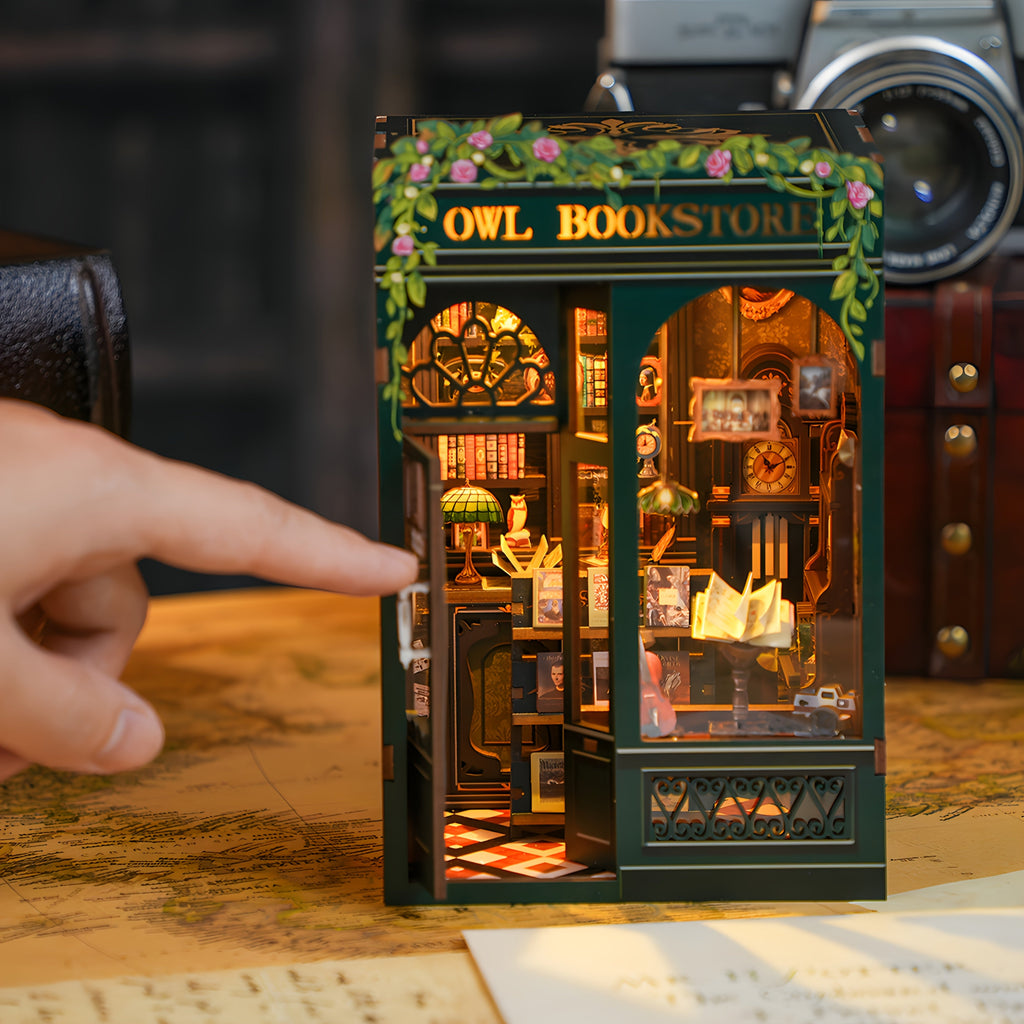 DIY Miniature Hiboux Librairie – Kit en Bois 3D avec Éclairage pour Décoration Créative