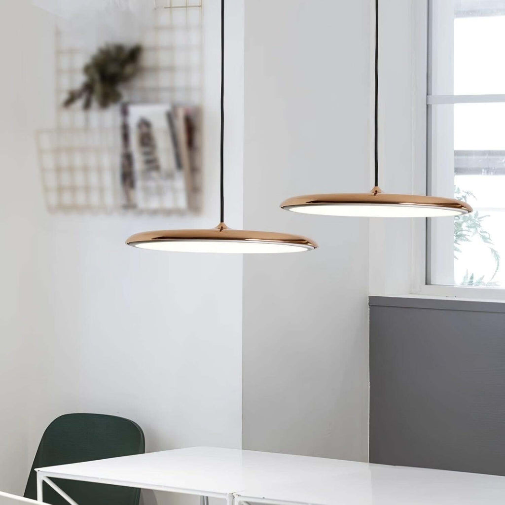 Suspension au Design Simple pour Intérieurs Modernes