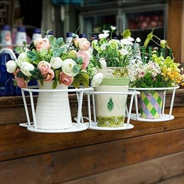 Support de fleurs suspendu