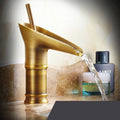Robinet de Lavabo de Luxe - CascadeFlow