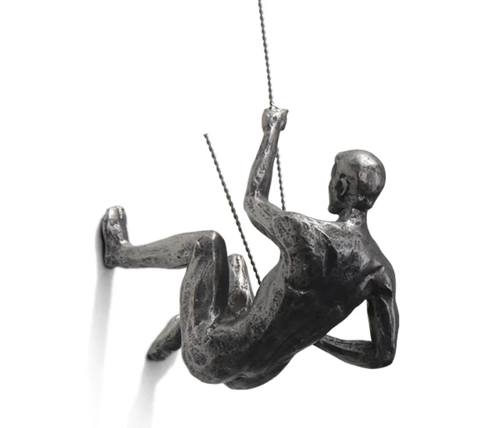 Sculpture murale Bergowców – PeakFigures