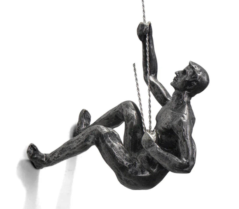 Sculpture murale Bergowców – PeakFigures