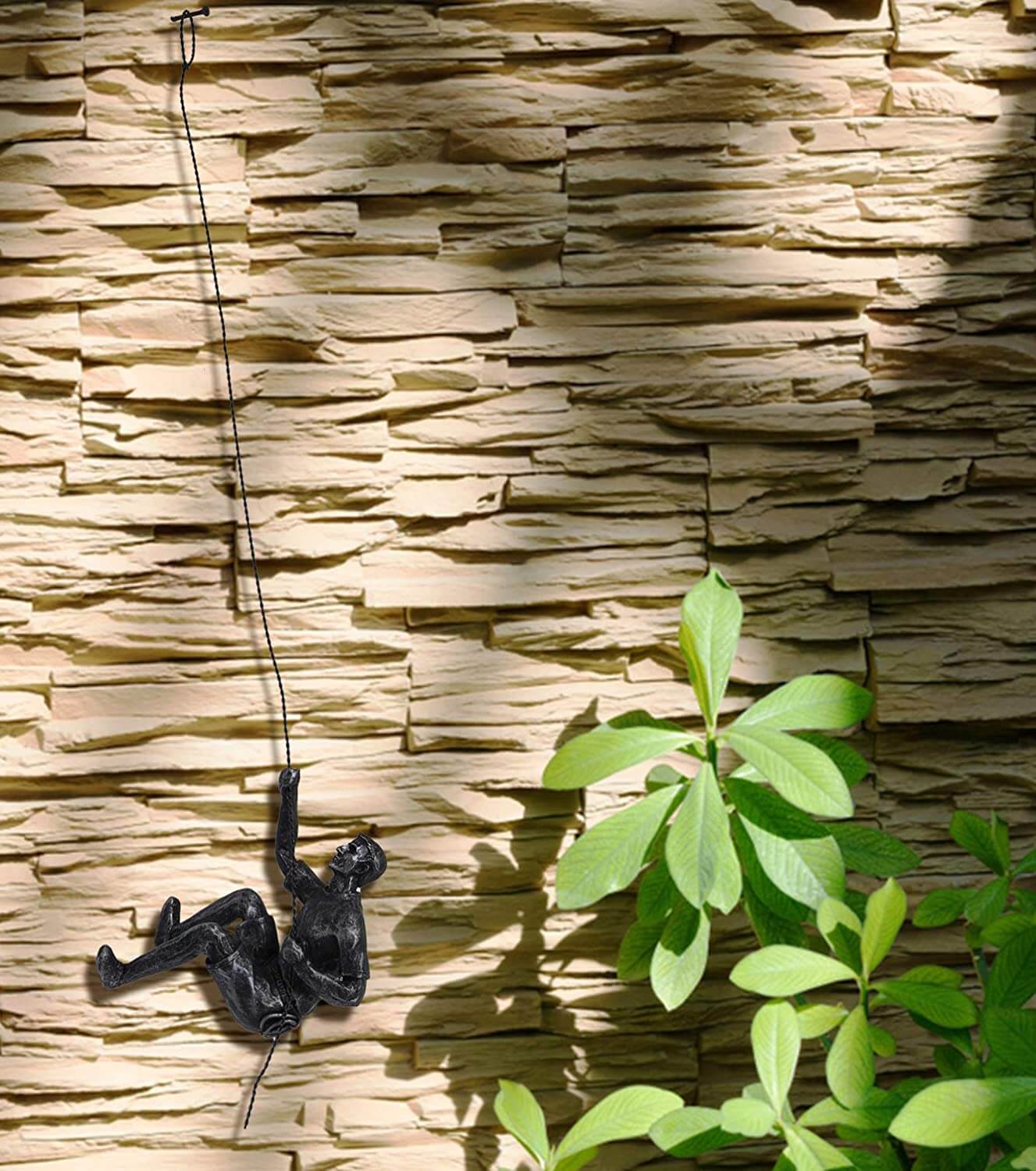 Sculpture murale Bergowców – PeakFigures