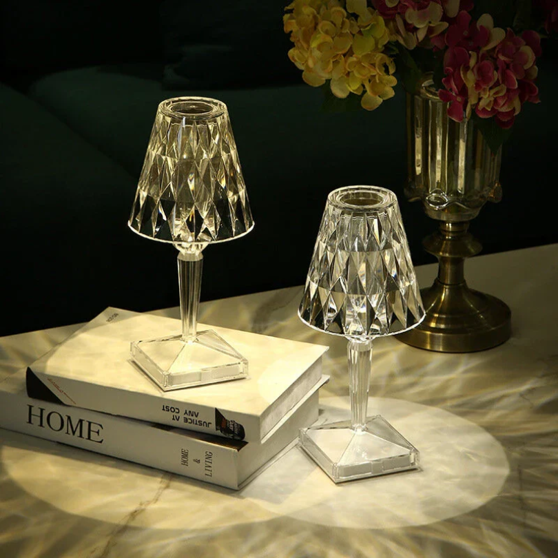 Lampe de Table Chic avec Design en Cristal - CrystalLuxe