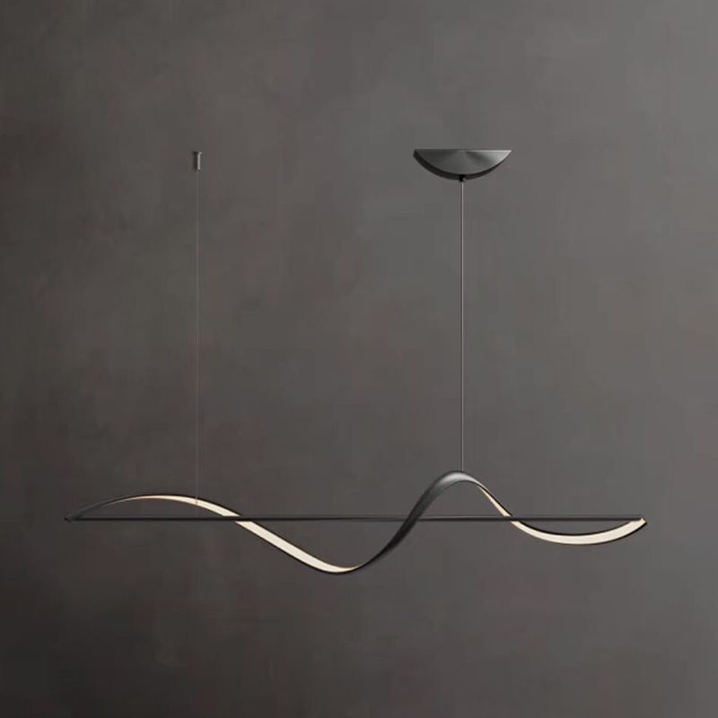 Lampe de Plafond Métallique Circulaire Élégante