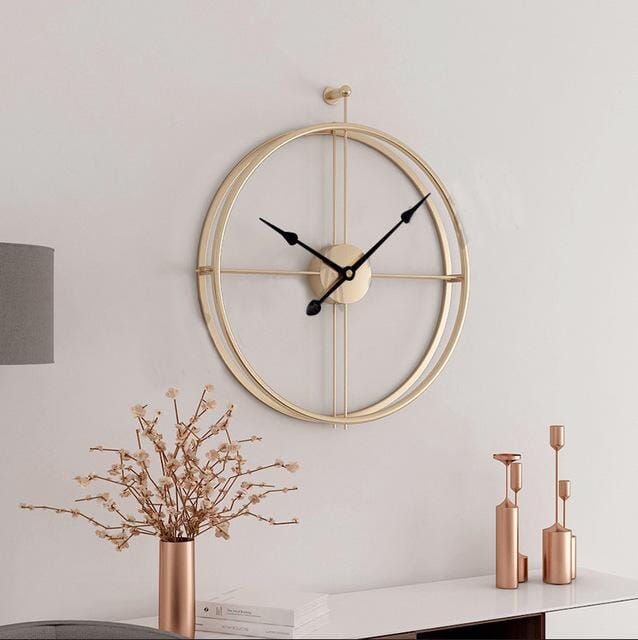 Grande Horloge Murale avec Design Géométrique en Métal et Mécanisme Élégant