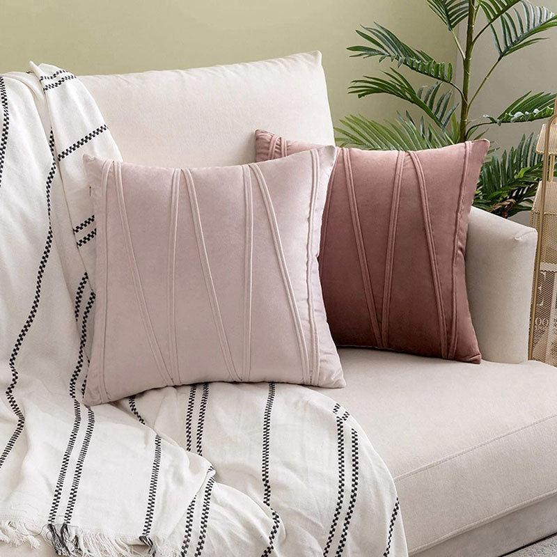 Coussins décoratifs avec panneau plissé à l'avant