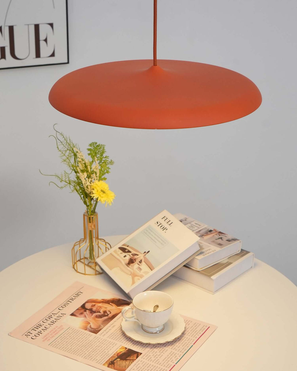Suspension au Design Simple pour Intérieurs Modernes