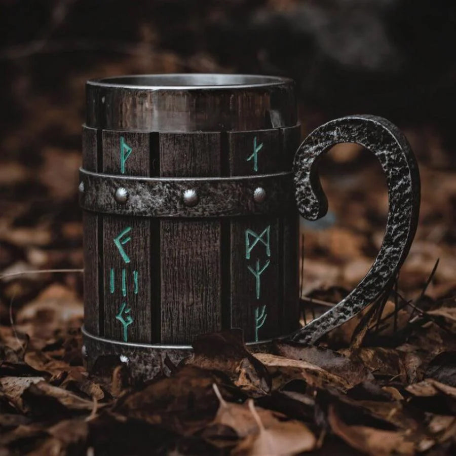 Skanto | Mug à bière Rune Nordique