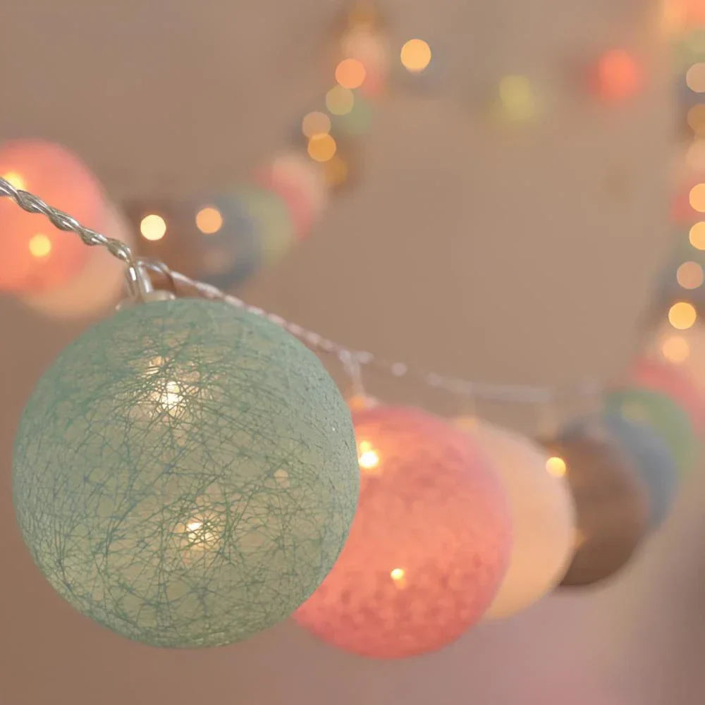 Guirlandes Décoratives Boules - LumaBreeze