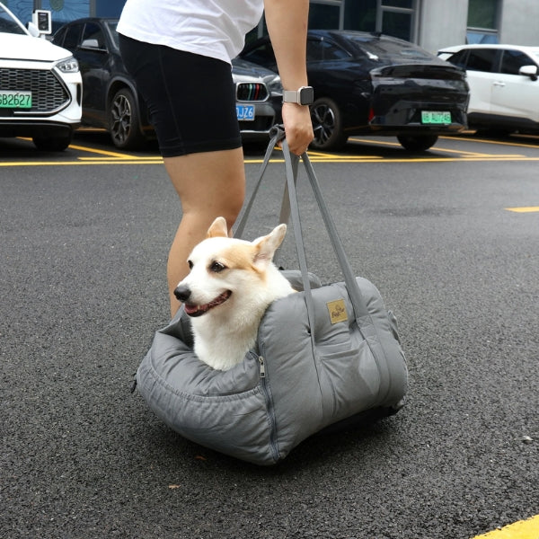 Lit de voiture pour chien avec harnais de sécurité, design imperméable