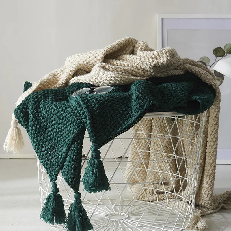 Couverture en laine tricotée avec franges - NordicCozy
