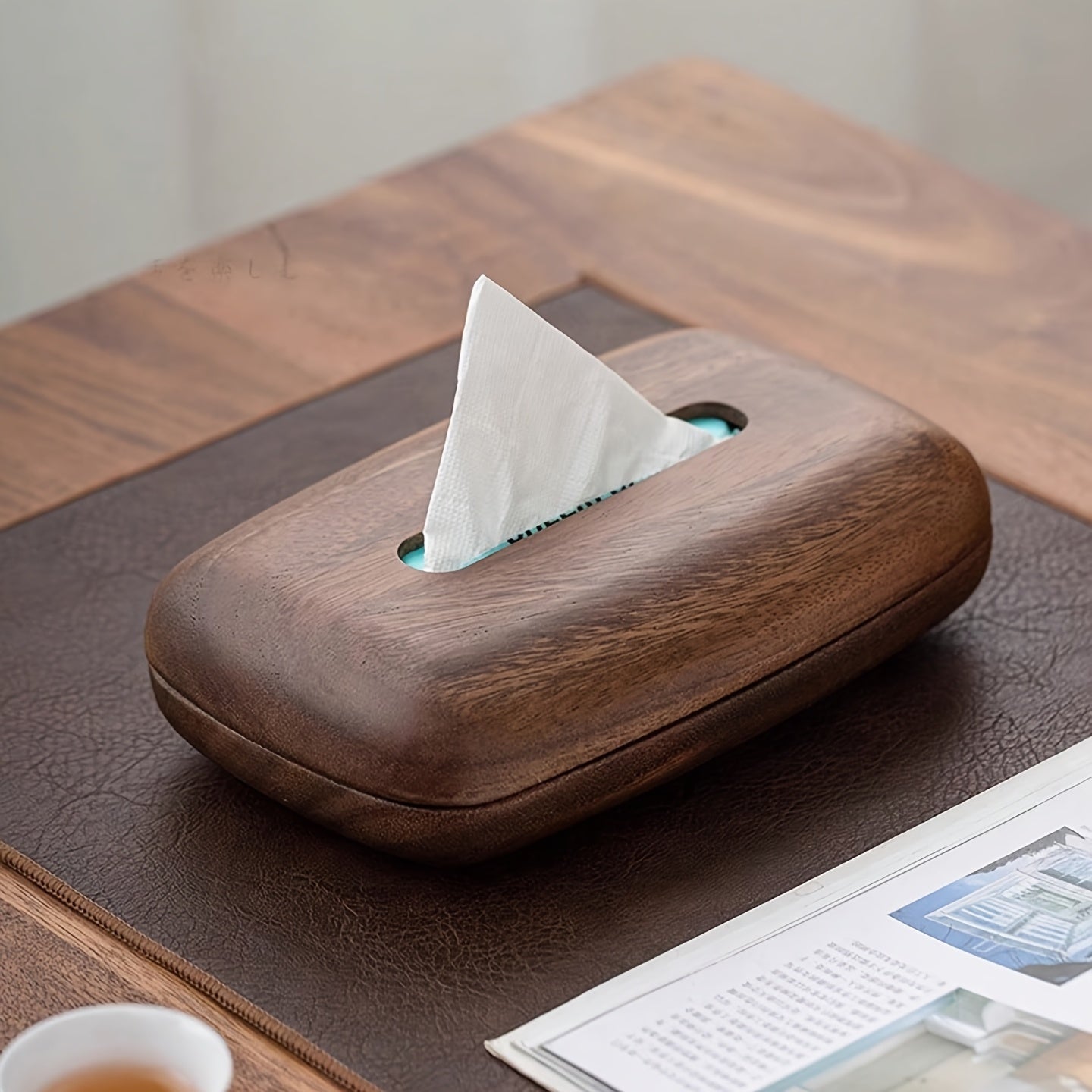 Boîte à mouchoirs en noyer – Design élégant et fonctionnel