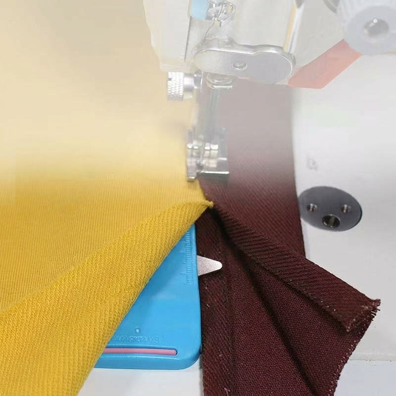 StitchSavvy™ | Découd-vite 3-en-1 avec guide de couture