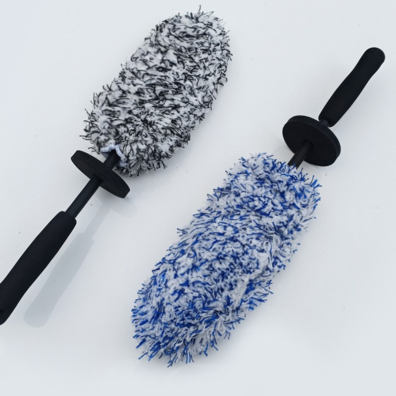WheelGlow™ | Brosse à jantes en microfibre – Nettoyage en profondeur sans rayures pour des roues impeccables