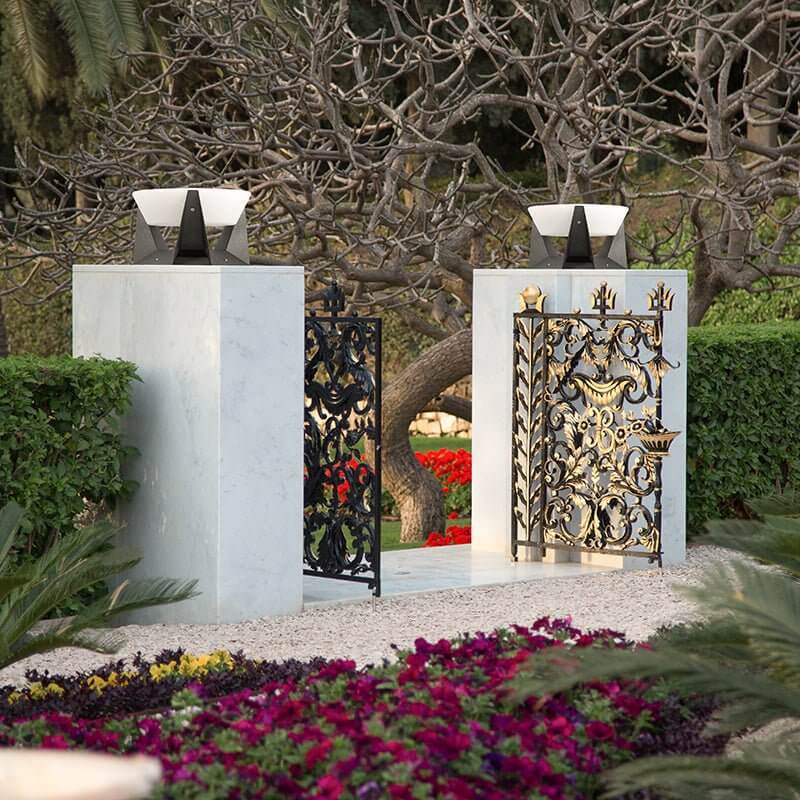 Lampes de Jardin Solaires - Éclairage Extérieur Économe en Énergie