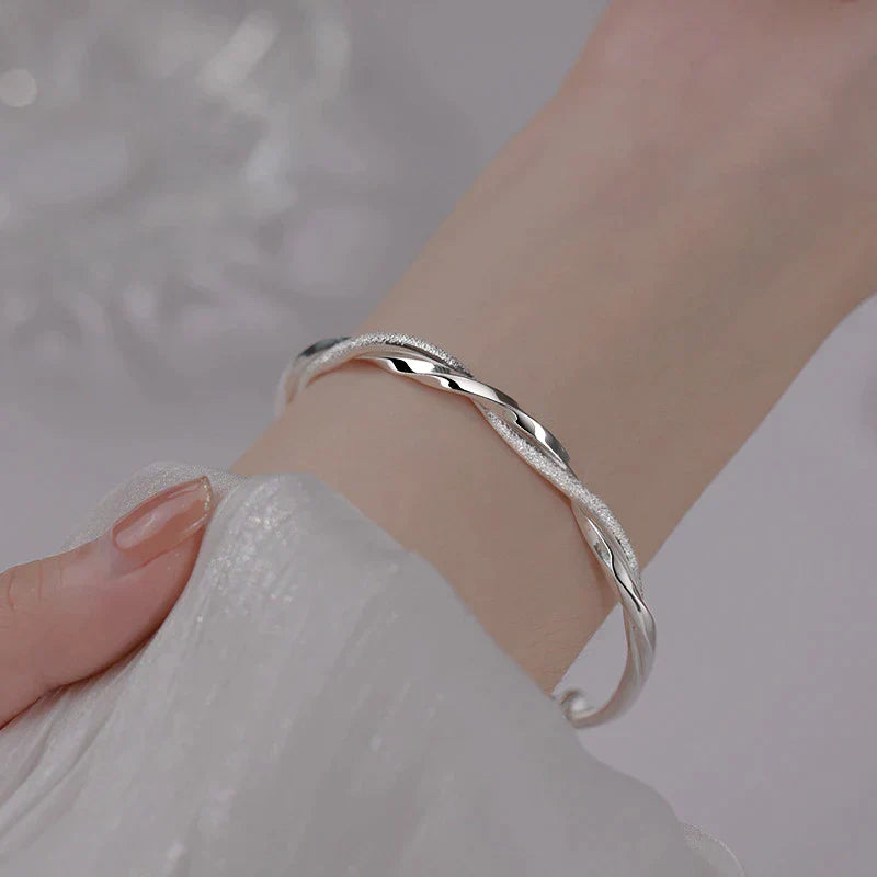 Bracelet en Argent Élégant | Design Intriqué