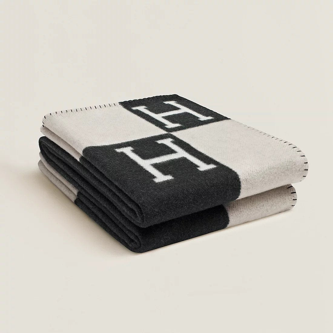Plaid Exclusif en Cachemire et Laine Doré