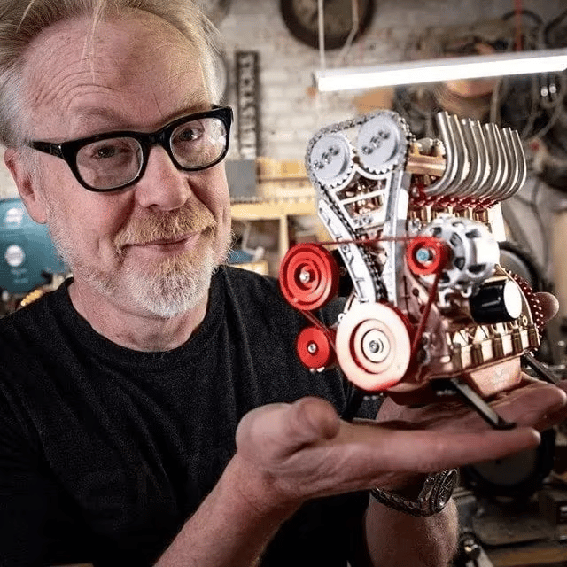 Modèle de moteur automobile | 8 cylindres | Objet de collection en résine massive | Objet d'apprentissage et de décoration