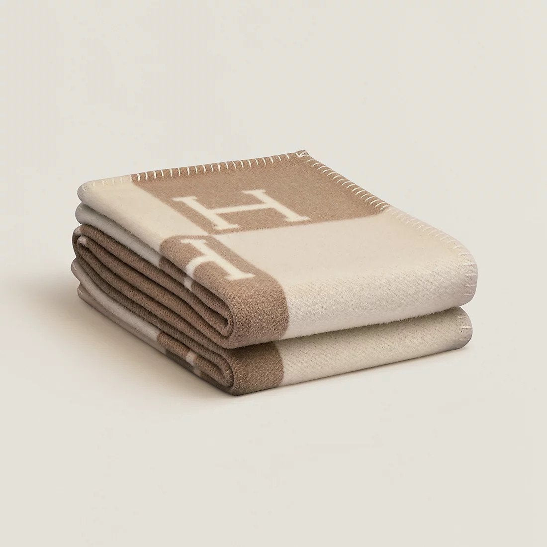 Plaid Exclusif en Cachemire et Laine Doré