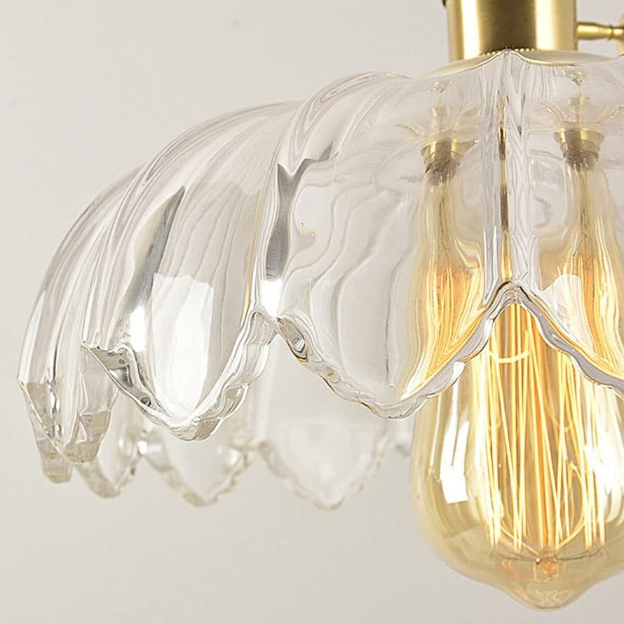 Lumière en verre qui émerveille par ses détails !