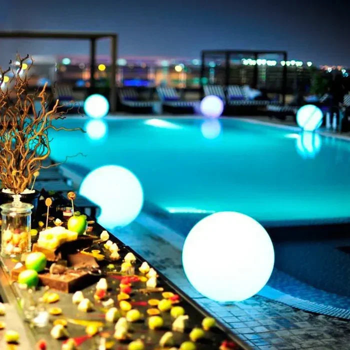 Éclairage de Jardin Sphérique Enchanteur GlowSphere