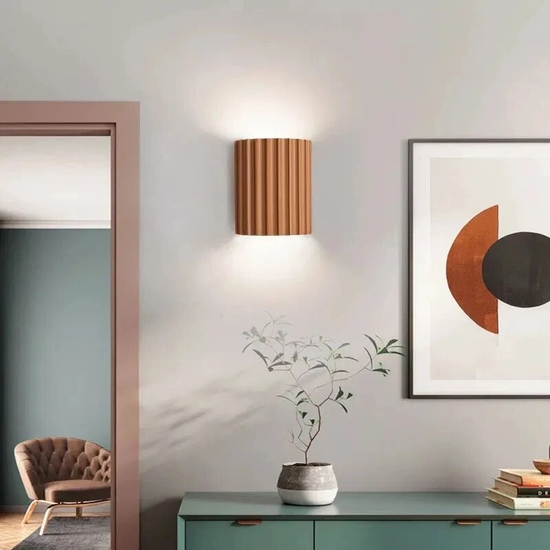Skanto - Lampe murale moderne en bois de réglisse