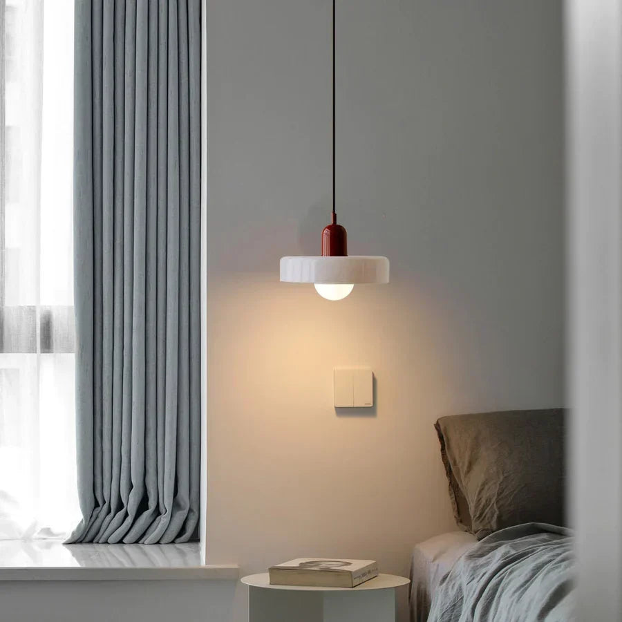 Suspension en verre scandinave pour une élégance intemporelle