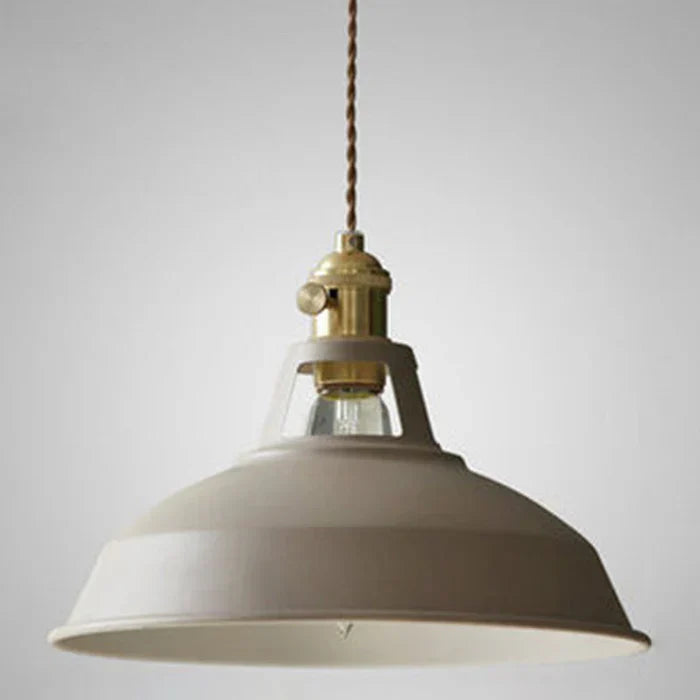 Lampe Suspendue Rétro Industrielle - IronGlow