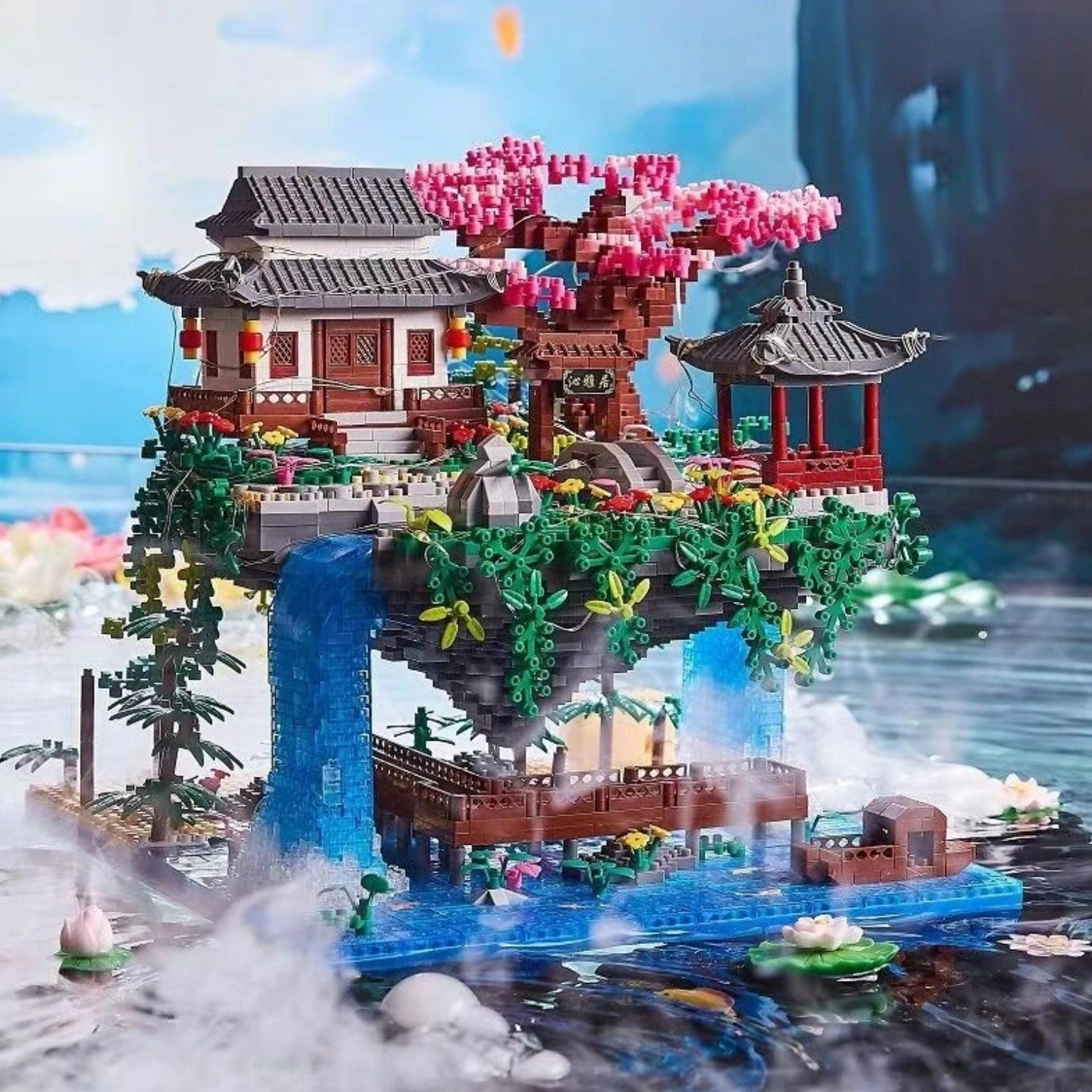 Skanto | Fossfall Maison Japonaise Sakura Île Flottante Nano Blocs de Construction | Stock Limité