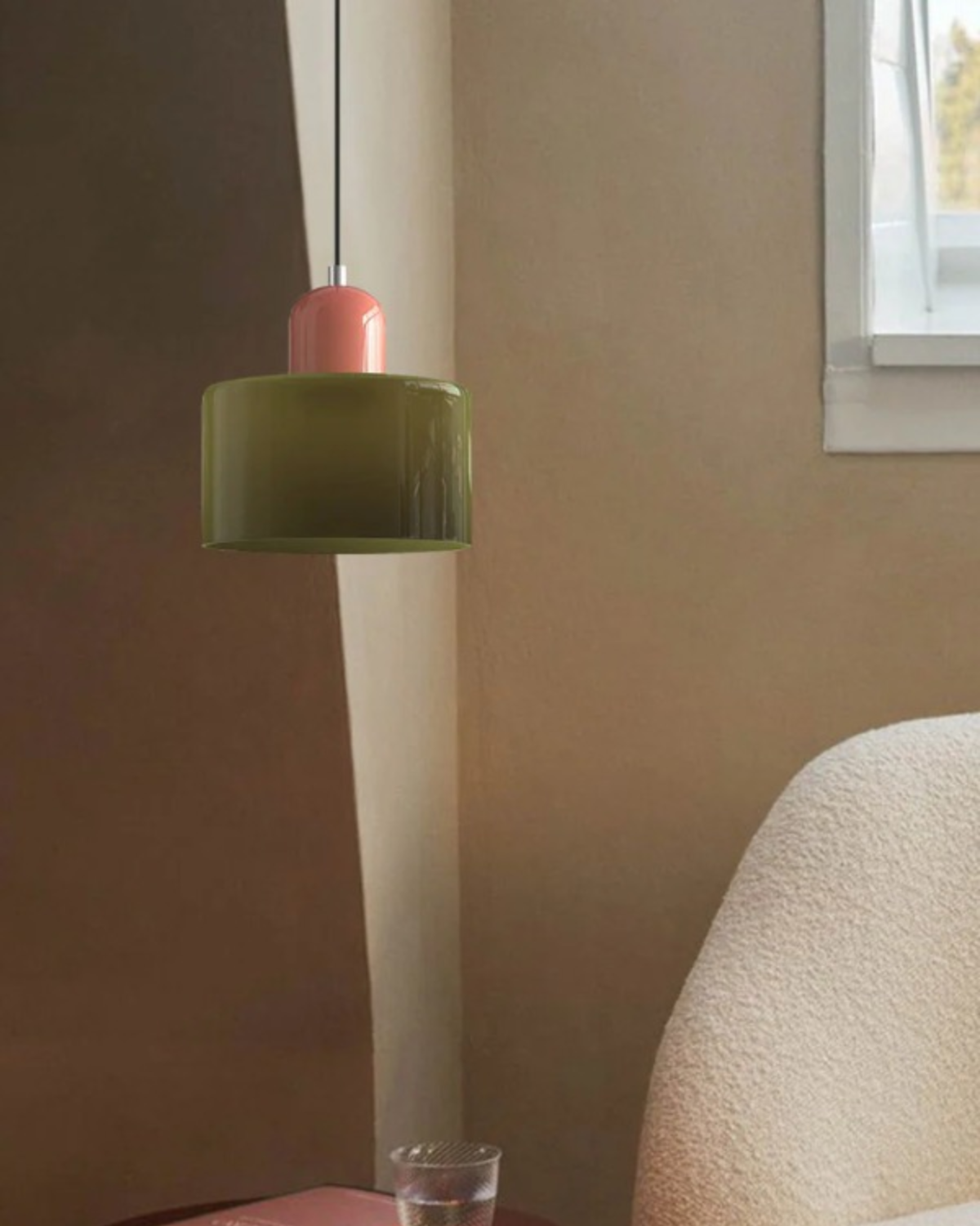 Lampe Suspendue Élégante avec Silhouette Sculpturale