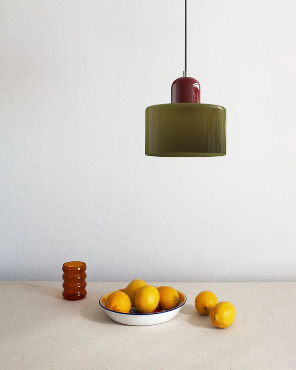 Lampe Suspendue Élégante avec Silhouette Sculpturale