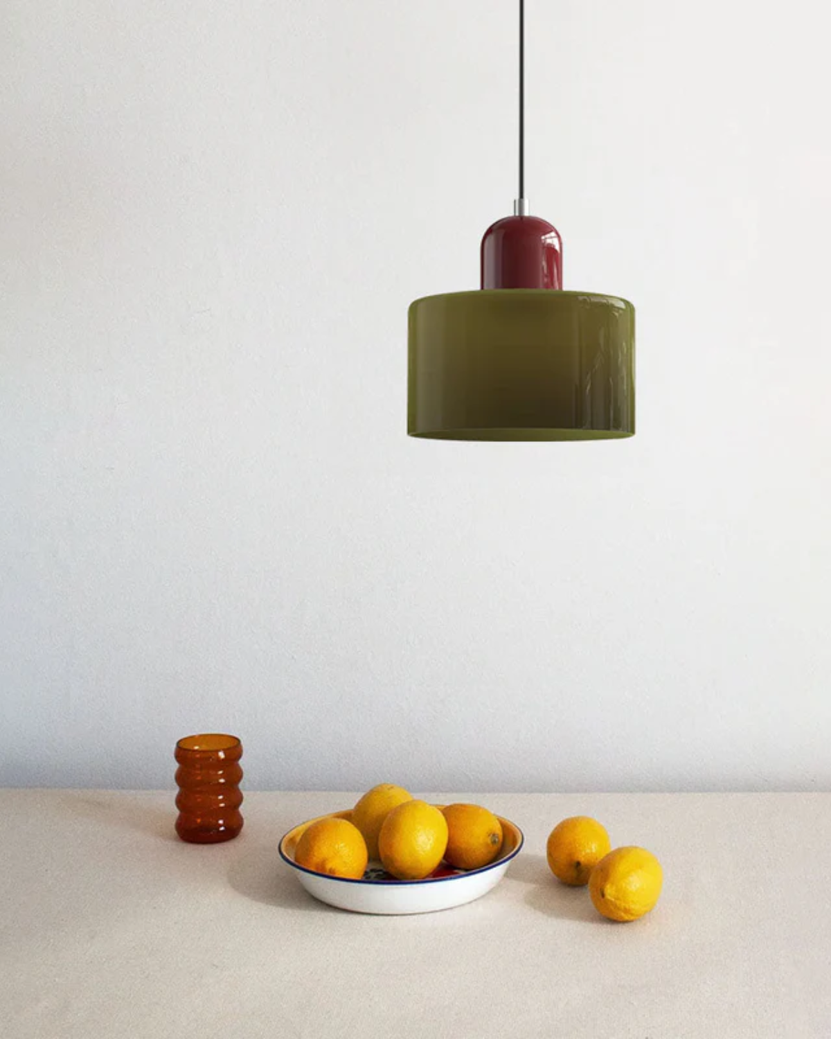 Lampe Suspendue Élégante avec Silhouette Sculpturale