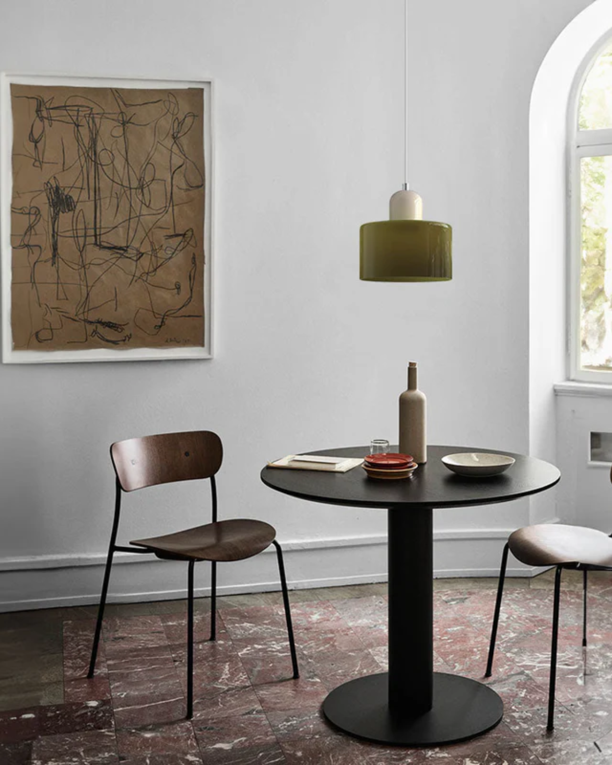 Lampe Suspendue Élégante avec Silhouette Sculpturale