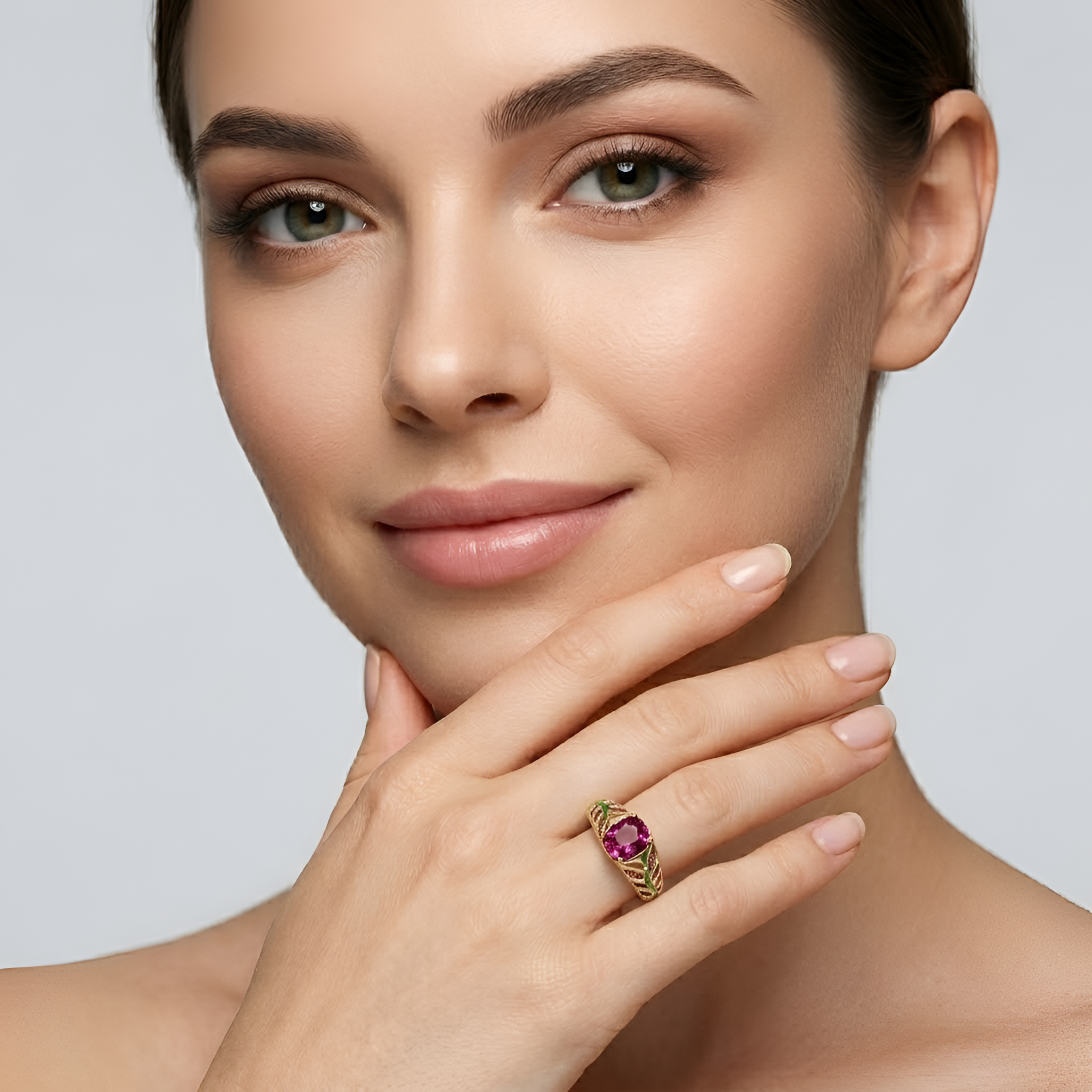 Hazel - Bague élégante pour femme, ornée d'un zircon et d'un motif de feuille