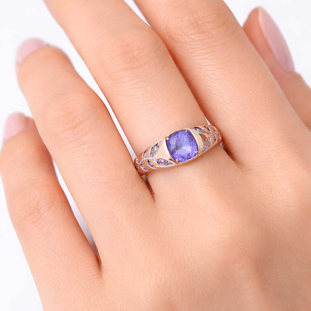 Hazel - Bague élégante pour femme, ornée d'un zircon et d'un motif de feuille