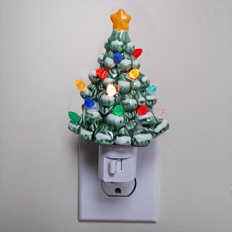 TreeLight - Lampe de nuit en céramique en forme de sapin de Noël à brancher