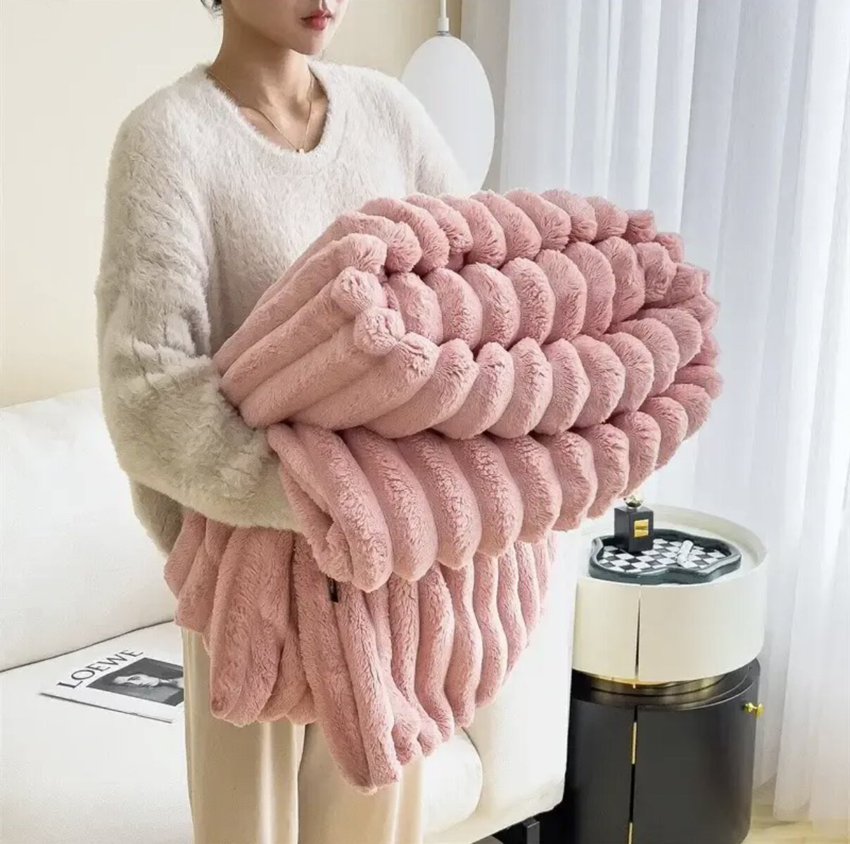 Couverture Fluffy de Luxe - Confort Ultime Doux, Chaud et Élégant