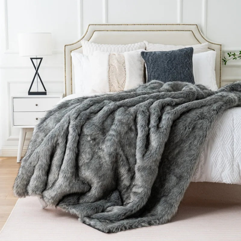 Couverture en Fourrure Synthétique de Luxe - Chaleur & Style pour Votre Maison