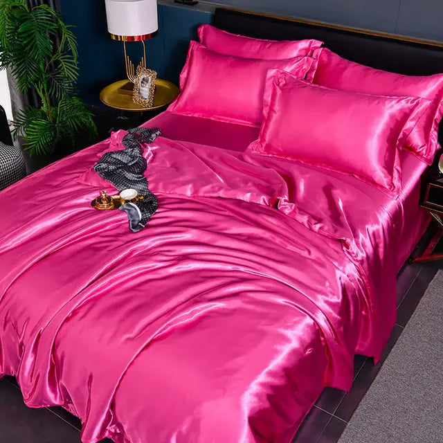 Housse de Couette Satin Uni de Luxe - SilkSerenity