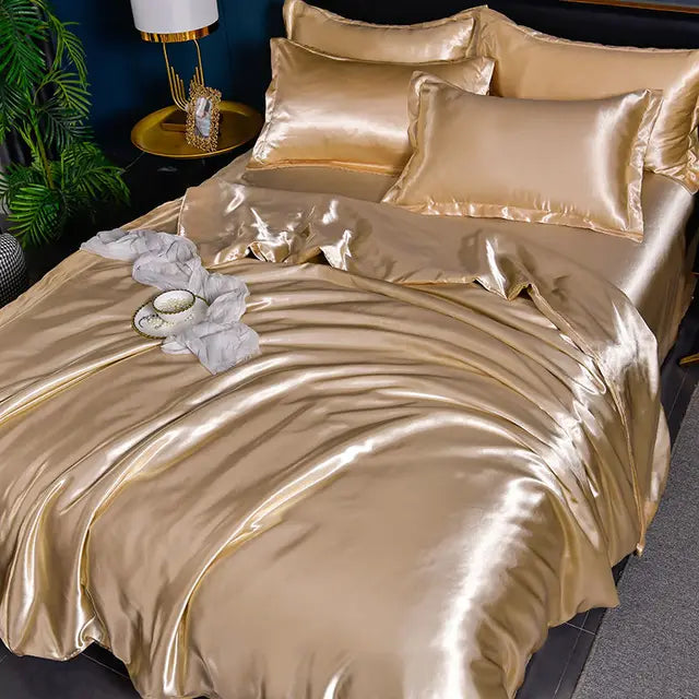 Housse de Couette Satin Uni de Luxe - SilkSerenity